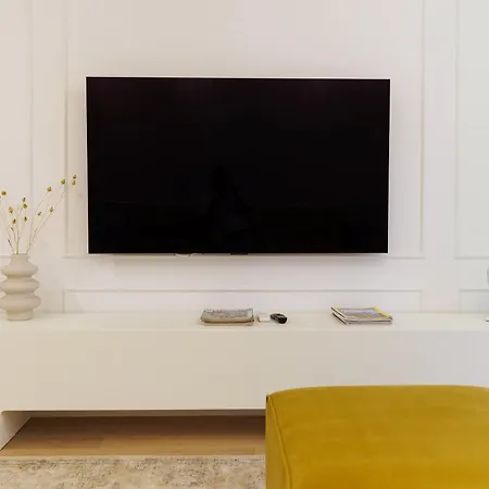 Apartamento Oura - Designer With Private Parking & Ac *