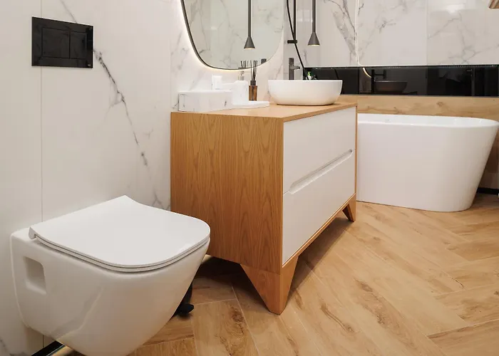 Appartement Oura - Designer With Private Parking & Ac